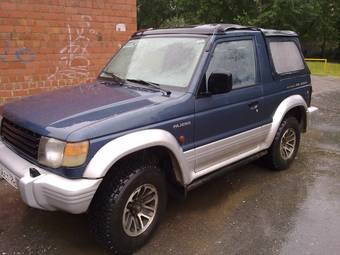 1993 Mitsubishi Pajero Photos