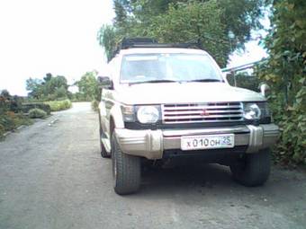 1993 Mitsubishi Pajero Photos