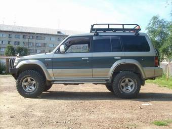 1993 Mitsubishi Pajero Pics