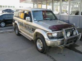1993 Mitsubishi Pajero Pics