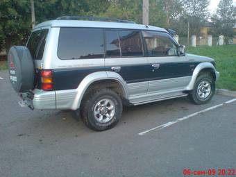 1993 Mitsubishi Pajero Wallpapers