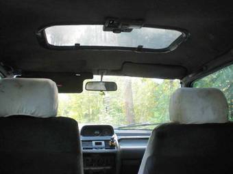 1993 Mitsubishi Pajero Pictures