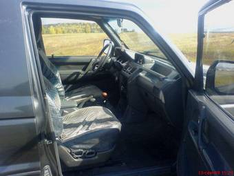1993 Mitsubishi Pajero Wallpapers