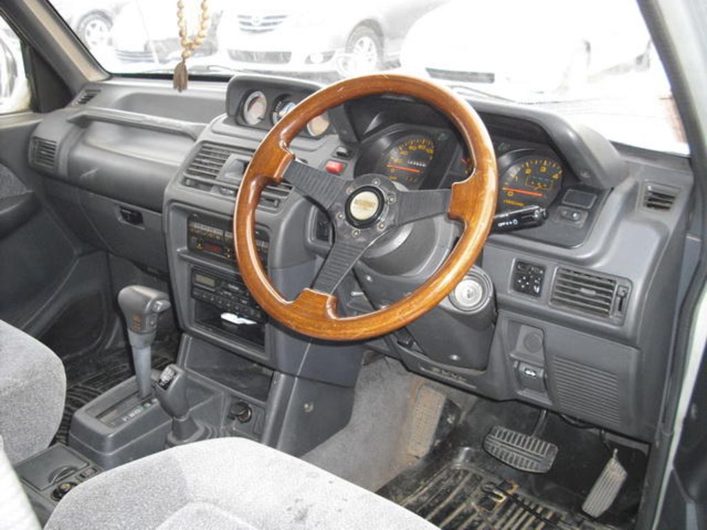 1994 Mitsubishi Pajero