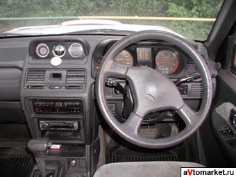 1994 Mitsubishi Pajero Pictures