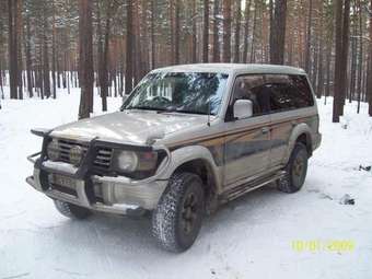 1994 Mitsubishi Pajero Pictures