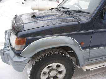 1994 Mitsubishi Pajero Wallpapers