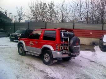 1994 Mitsubishi Pajero Images