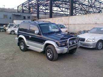 1994 Mitsubishi Pajero Pics