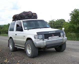 1994 Mitsubishi Pajero Photos