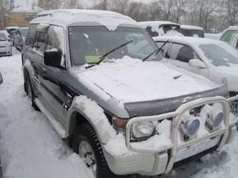 1994 Mitsubishi Pajero Images