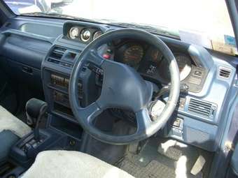 1994 Mitsubishi Pajero Pics