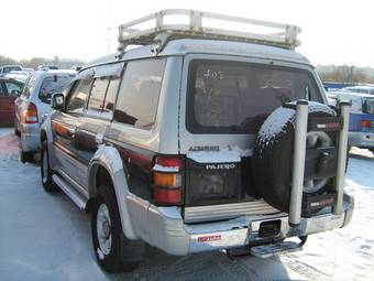 1994 Mitsubishi Pajero Wallpapers