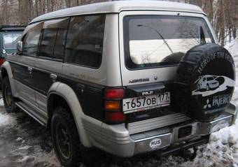 1994 Mitsubishi Pajero Pictures