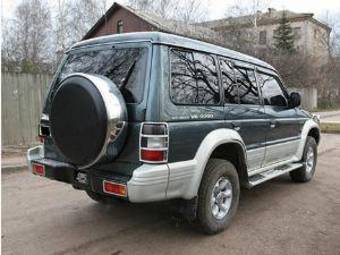 1994 Mitsubishi Pajero Photos