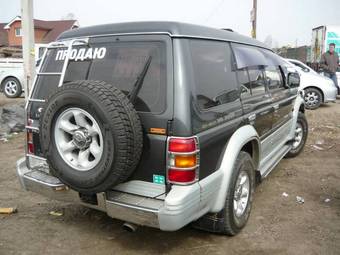 1994 Mitsubishi Pajero Pictures