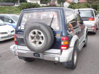 1994 Mitsubishi Pajero Pictures