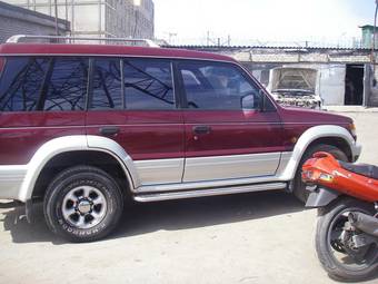 1994 Mitsubishi Pajero Pictures