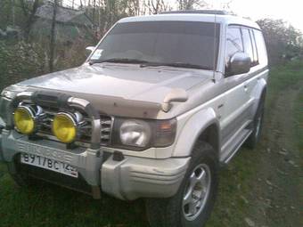 1994 Mitsubishi Pajero Photos