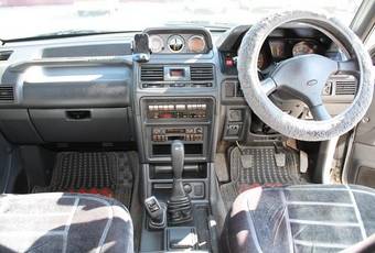 1994 Mitsubishi Pajero Images