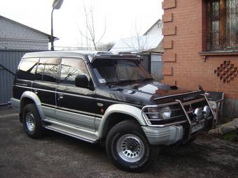 1994 Mitsubishi Pajero Photos