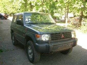 1994 Mitsubishi Pajero Pictures