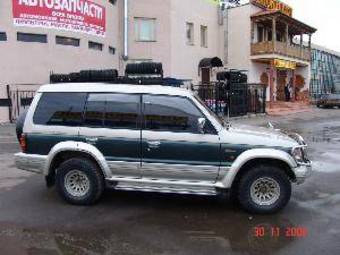 1994 Mitsubishi Pajero Images