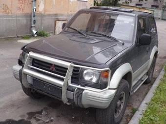 1994 Mitsubishi Pajero Photos