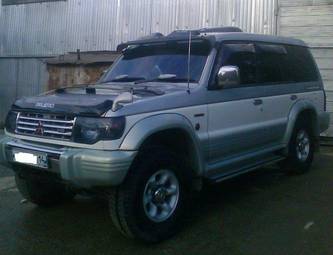 1994 Mitsubishi Pajero Pictures