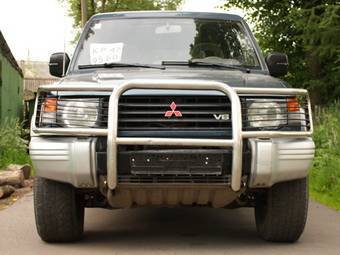 1994 Mitsubishi Pajero Photos