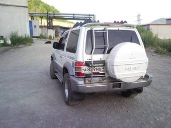 1994 Mitsubishi Pajero Pictures