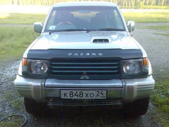 1994 Mitsubishi Pajero Photos