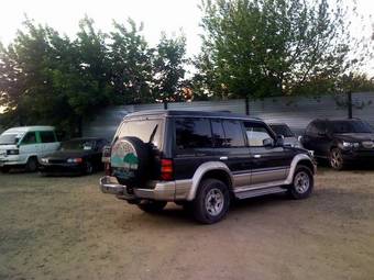 1994 Mitsubishi Pajero Pictures