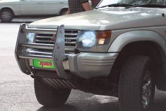 1994 Mitsubishi Pajero Pictures