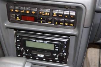 1994 Mitsubishi Pajero Pictures