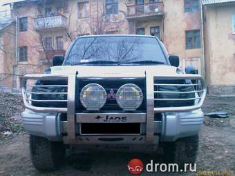 1994 Mitsubishi Pajero Pictures