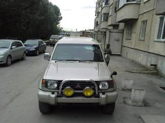 1994 Mitsubishi Pajero Pictures