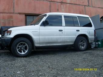 1994 Mitsubishi Pajero Pictures