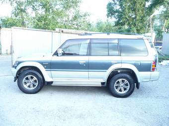 1994 Mitsubishi Pajero Pictures