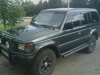 1994 Mitsubishi Pajero Photos