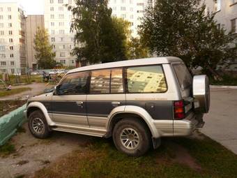 1994 Mitsubishi Pajero Photos