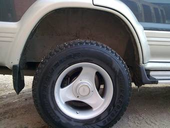 1994 Mitsubishi Pajero Pictures