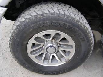 1994 Mitsubishi Pajero Photos