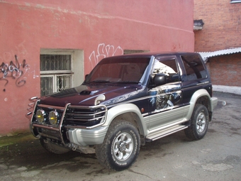 1995 Mitsubishi Pajero