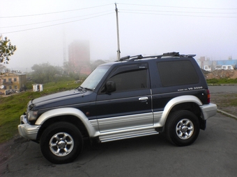 1995 Mitsubishi Pajero