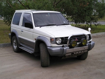 1995 Mitsubishi Pajero