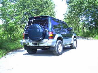 1995 Mitsubishi Pajero