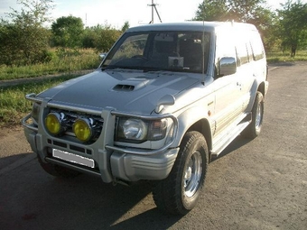 1995 Mitsubishi Pajero