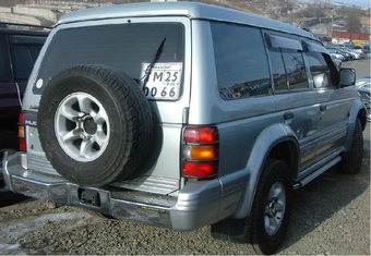 1995 Mitsubishi Pajero