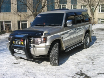 1995 Mitsubishi Pajero